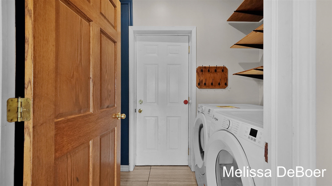 1507 Joseph Lane Property Photo 16