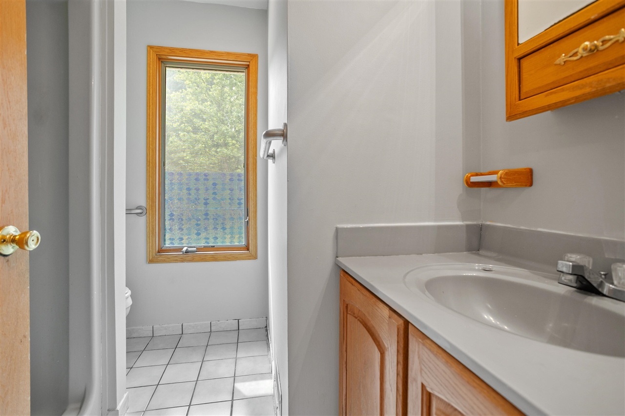 8270 Huff Road Property Photo 8