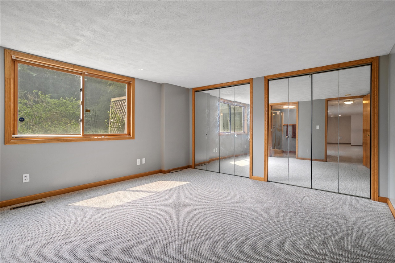 8270 Huff Road Property Photo 25