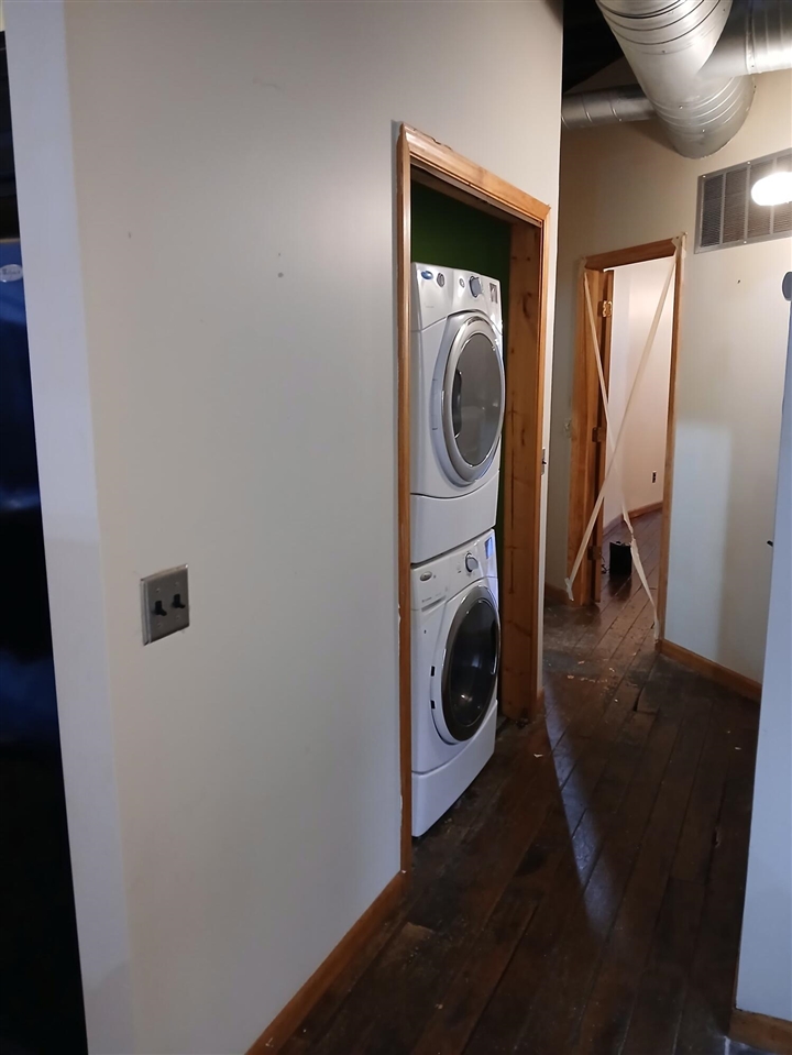 42 W Chicago Street Property Photo 7