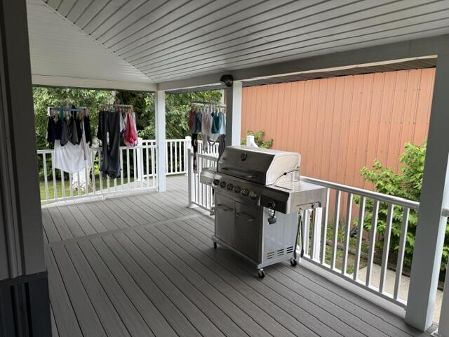 4850 N Bollinger Road Property Photo 6