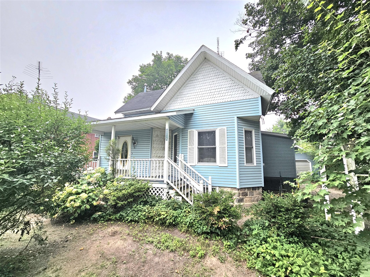 31175 Depot Street Property Photo 1