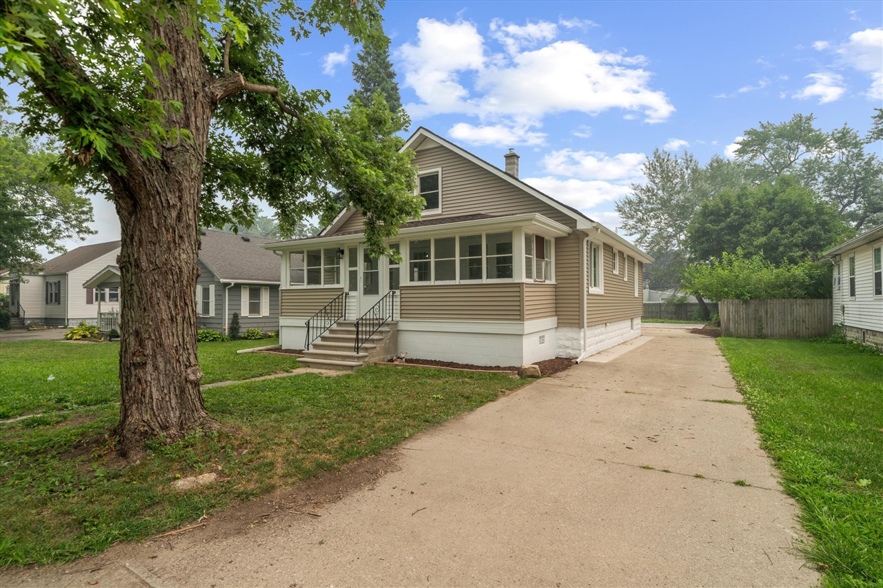 761 Westwood Drive Property Photo 1