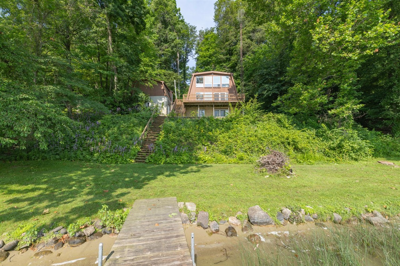 65491 North Drive Property Photo 2