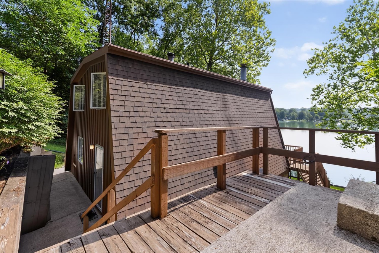 65491 North Drive Property Photo 6