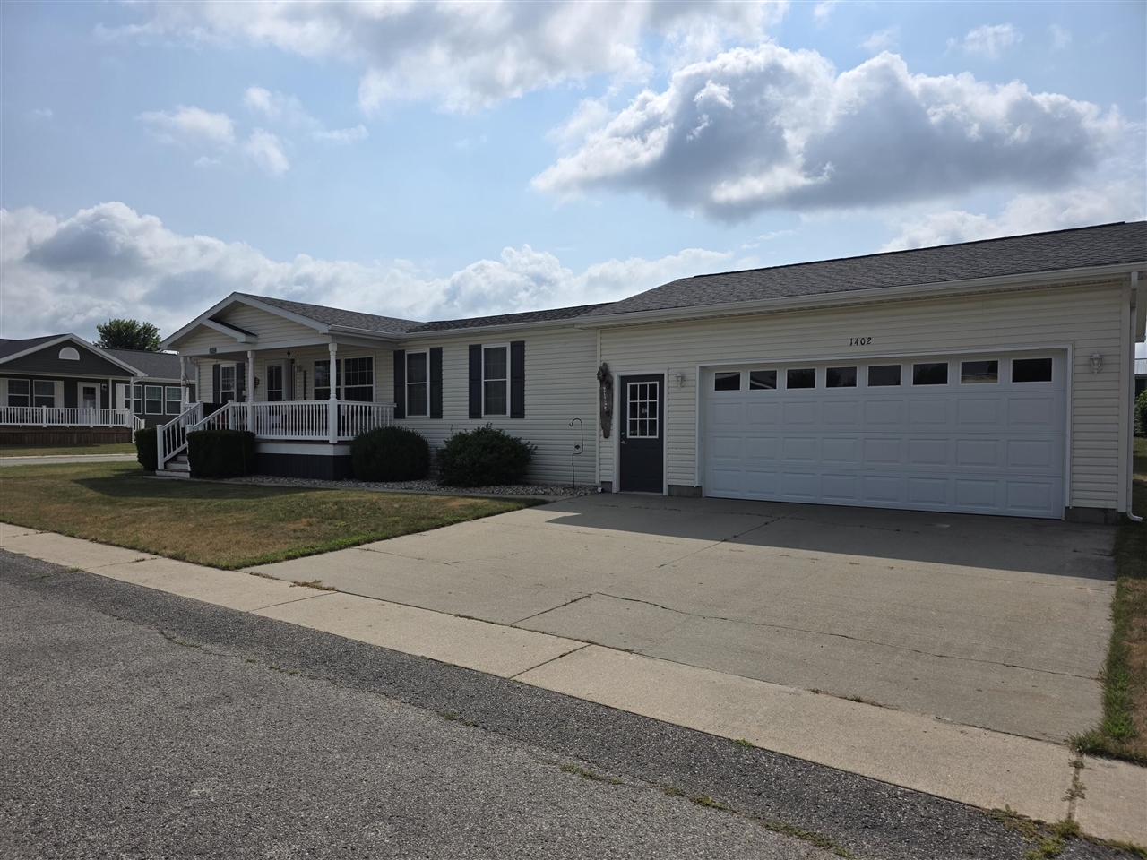 1402 Westwind Lane Property Photo 17