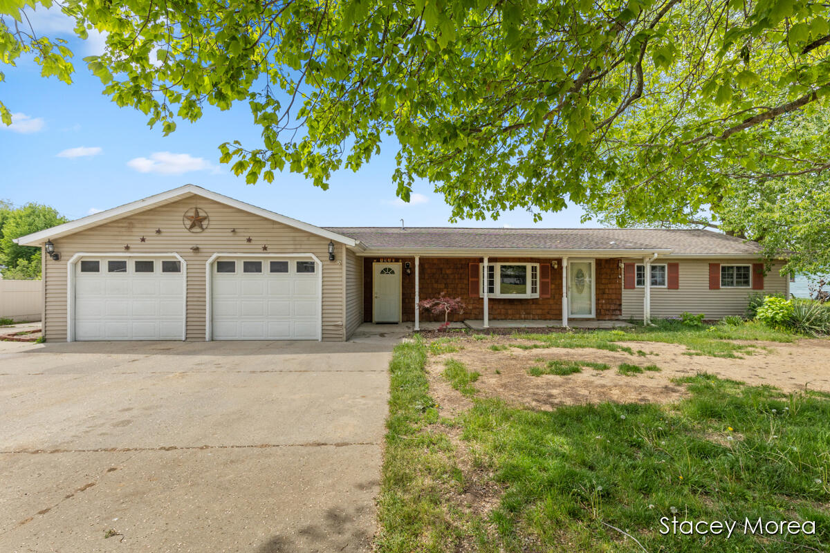 1910 Waterview Way Property Photo 2