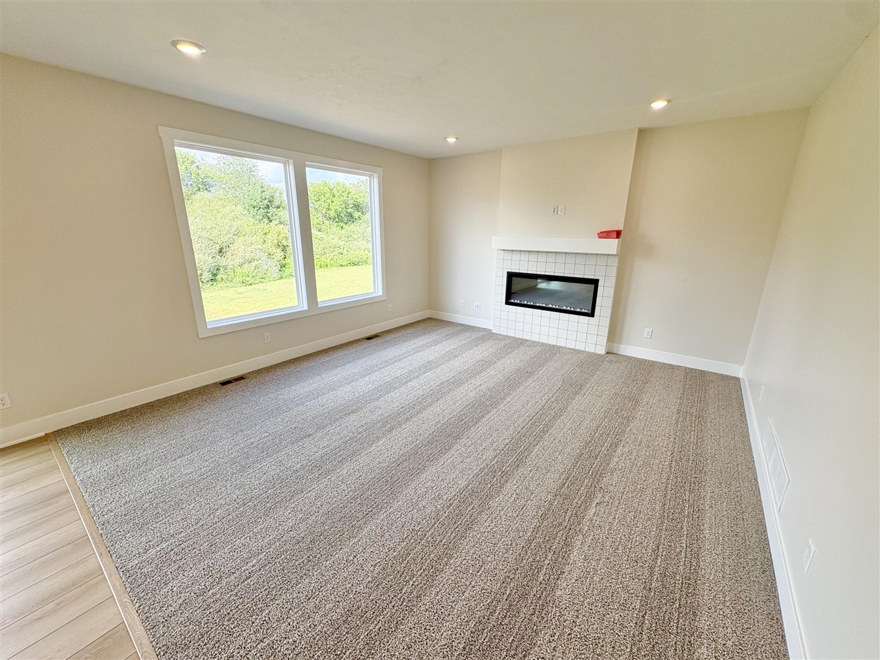 8321 Kettle Oak Drive Property Photo 7
