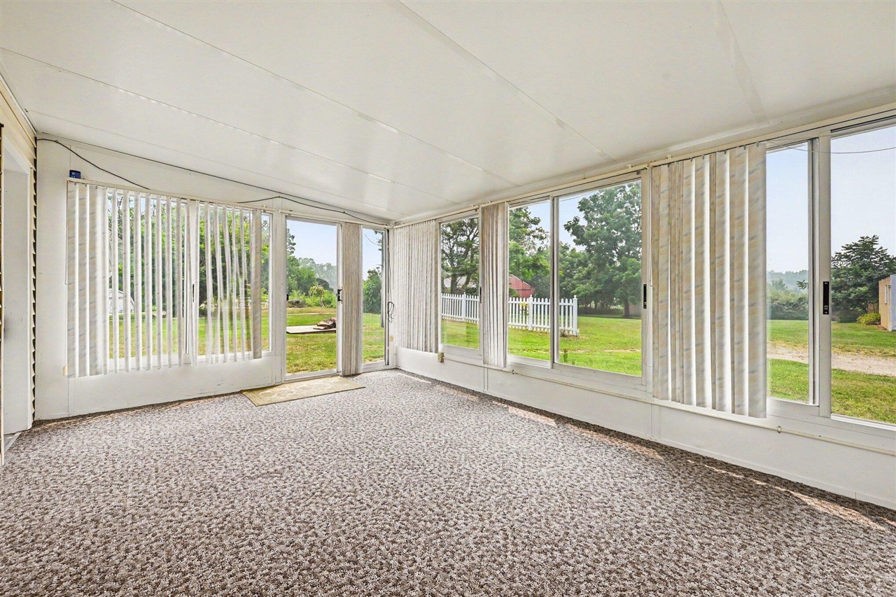 1268 117th Avenue Property Photo 3