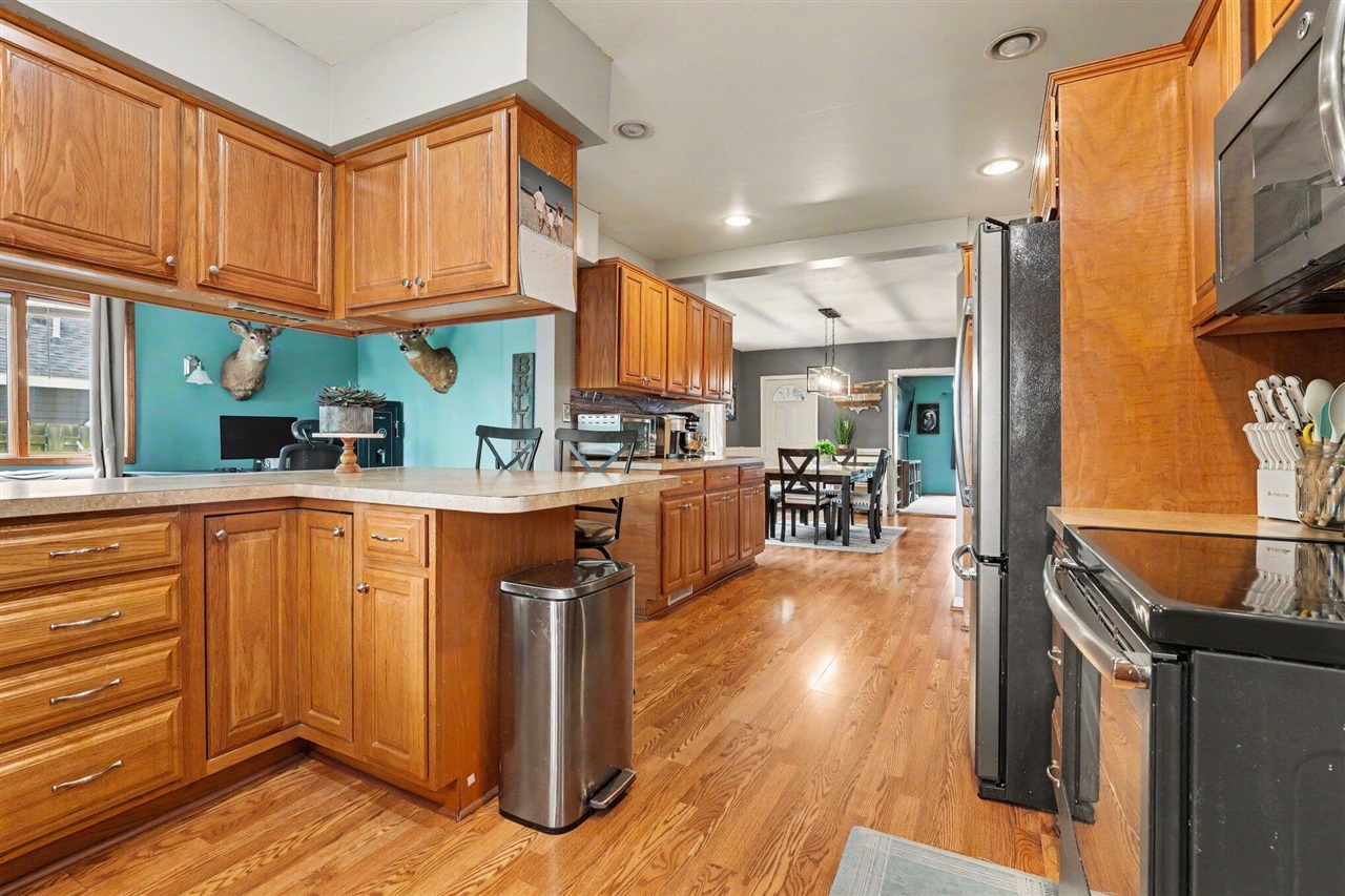 42 E Waterloo Street Property Photo 10
