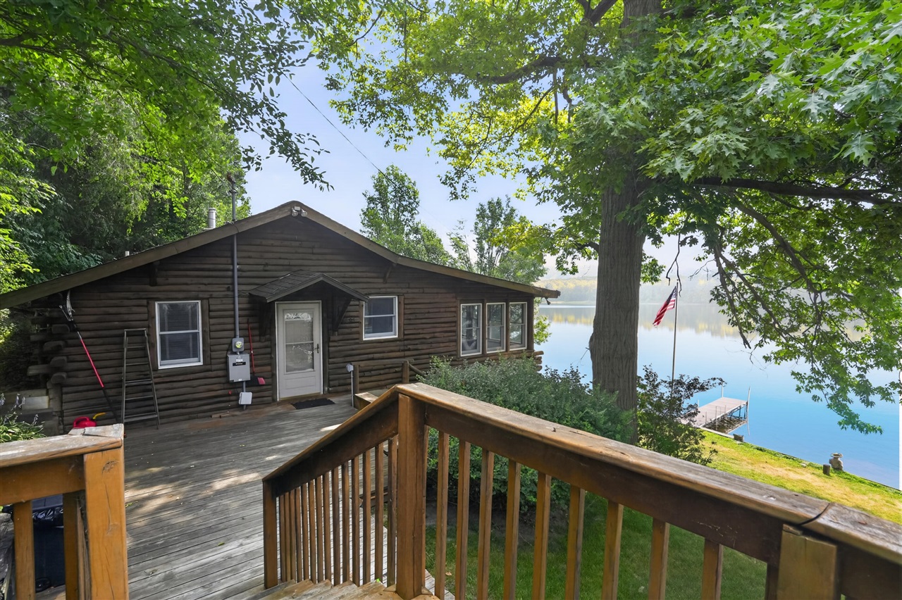 6695 Paradise Park Drive Property Photo 1