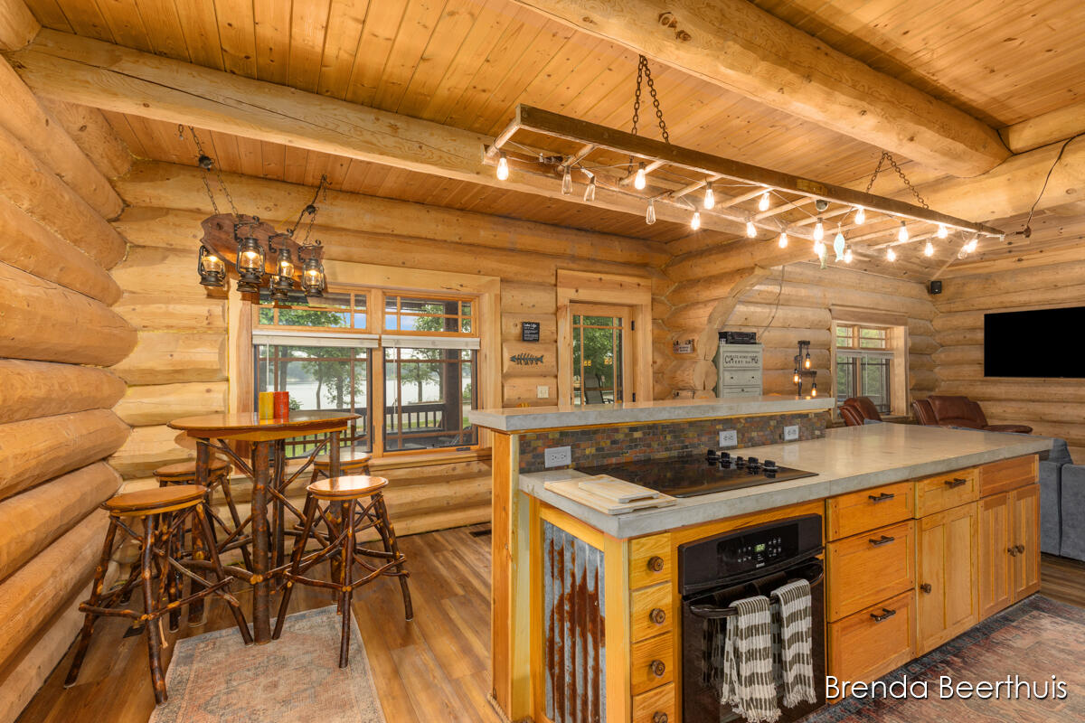 2618 N Mundy Avenue Property Photo 19