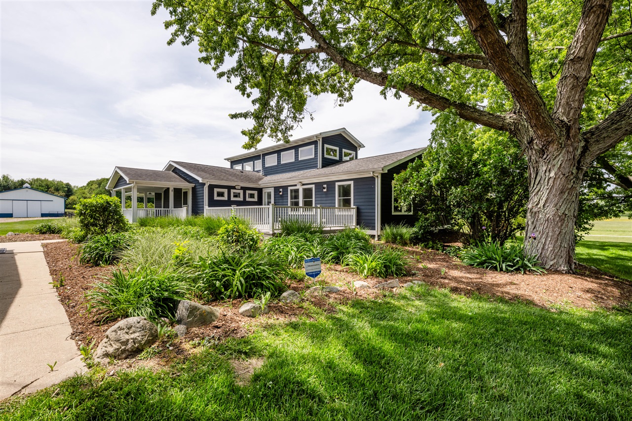 4980 Spring Creek Road Property Photo 1