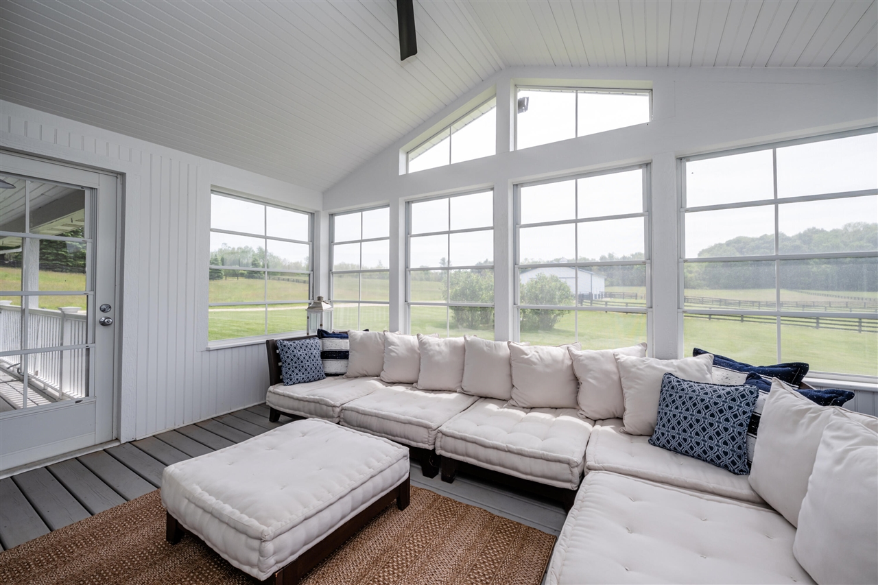 4980 Spring Creek Road Property Photo 14