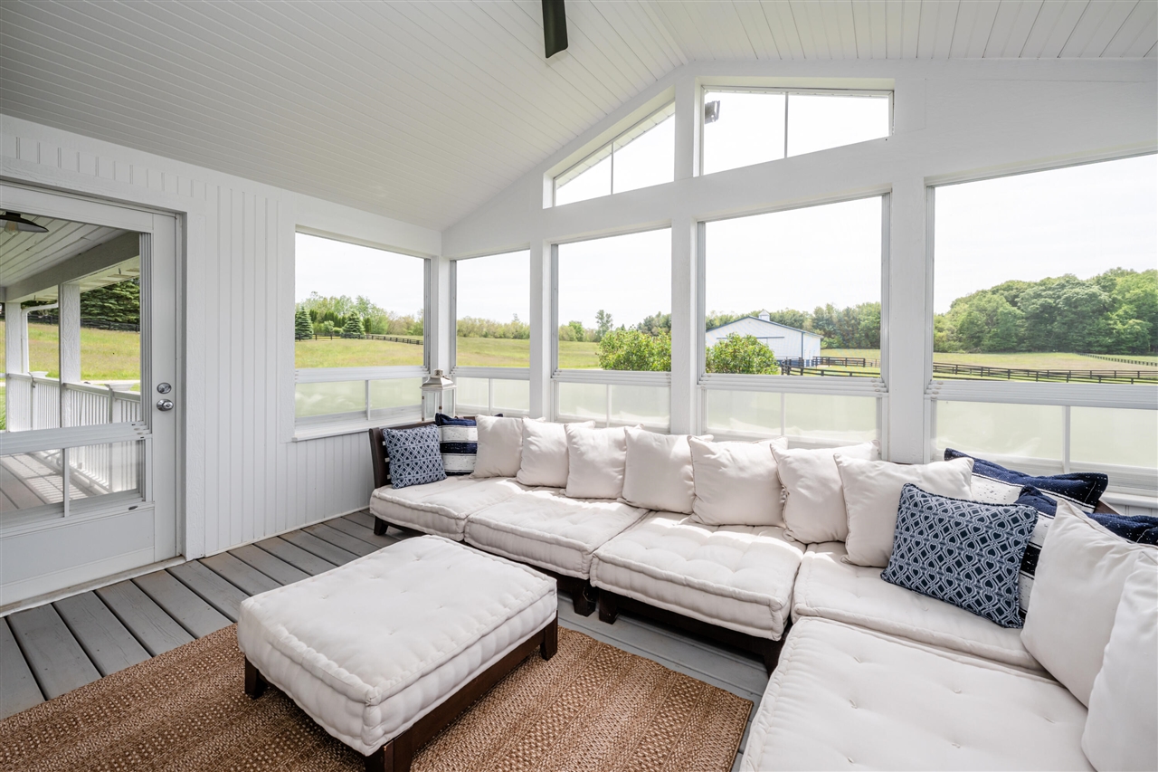 4980 Spring Creek Road Property Photo 15
