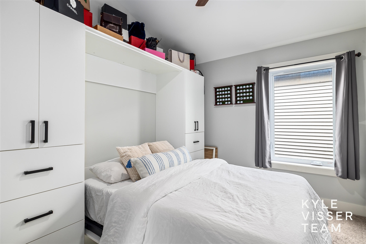 542 Fairview Avenue Property Photo 17