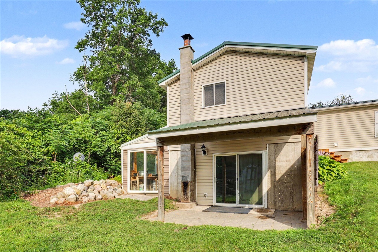 9752 Fuller Road Property Photo 21