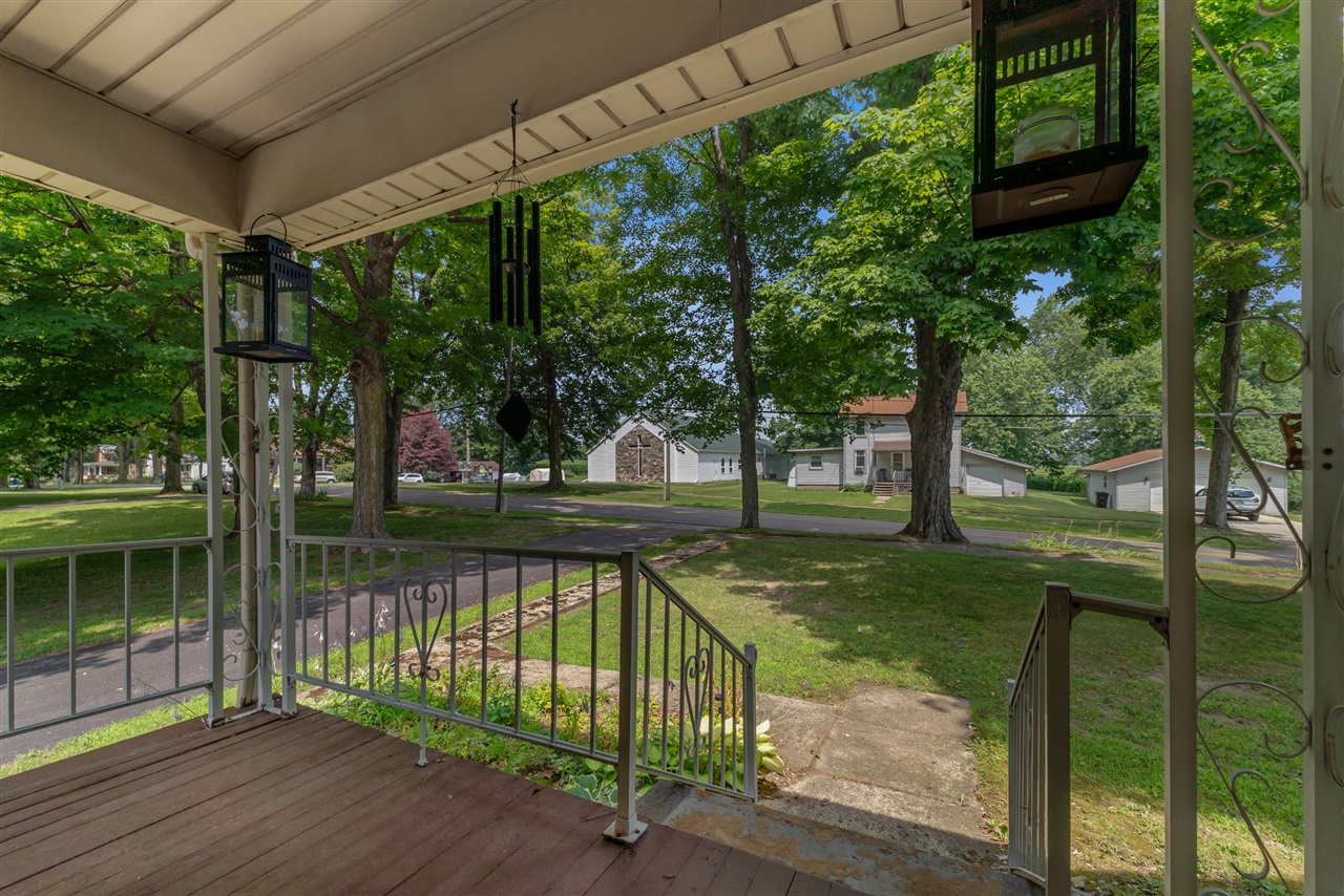 235 E Main Street Property Photo 44