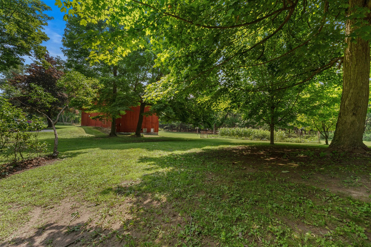 235 E Main Street Property Photo 64