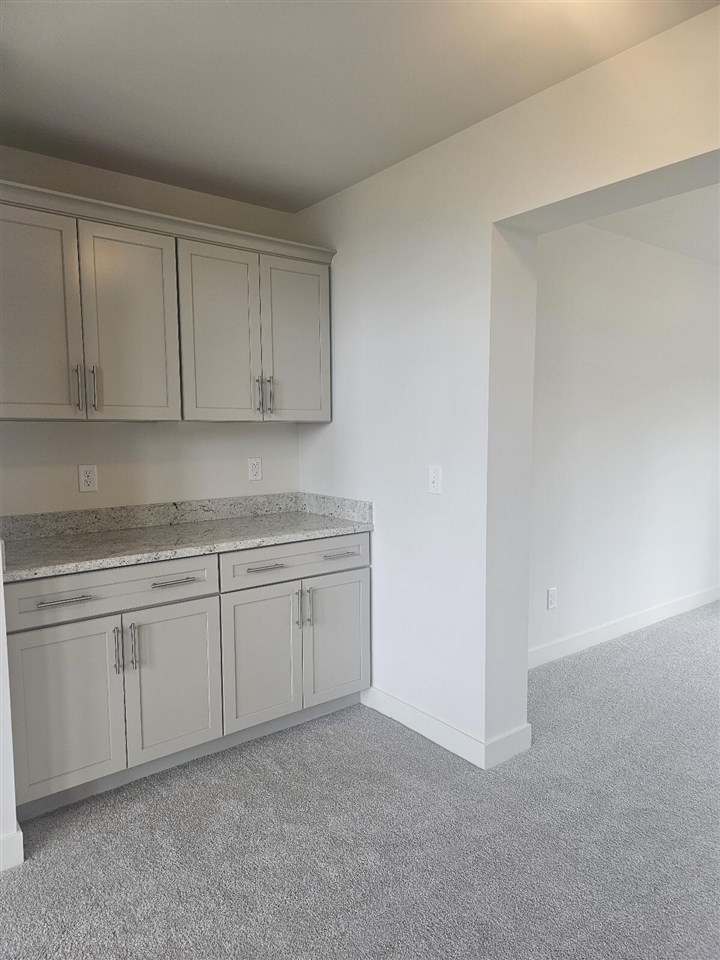 10613 Valley View Drive Property Photo 15