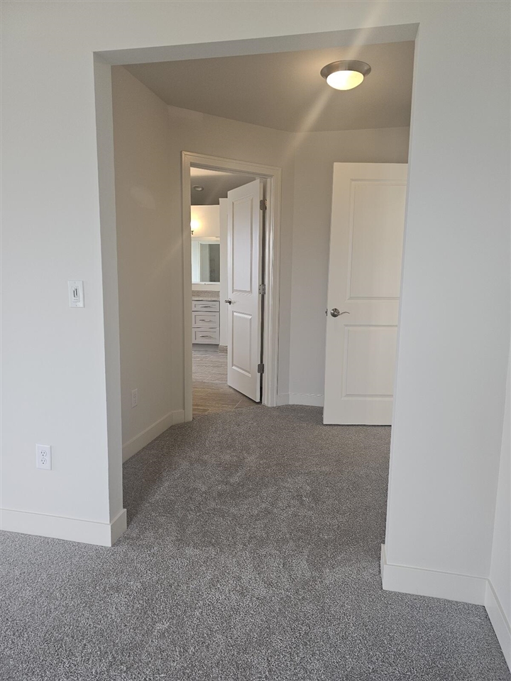 10613 Valley View Drive Property Photo 52