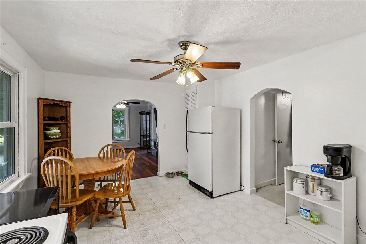 425 Garland Street Property Photo 12