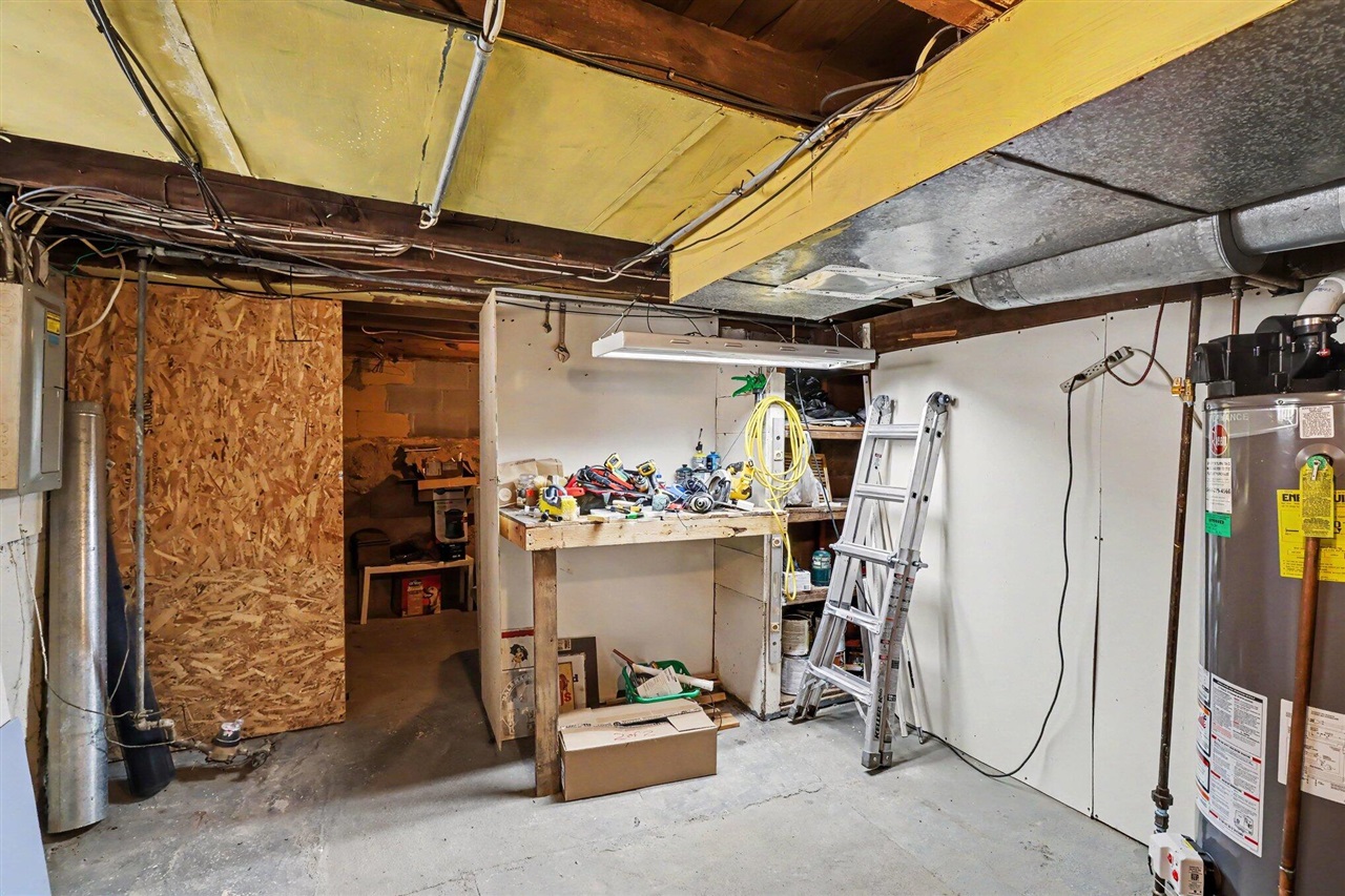 425 Garland Street Property Photo 20
