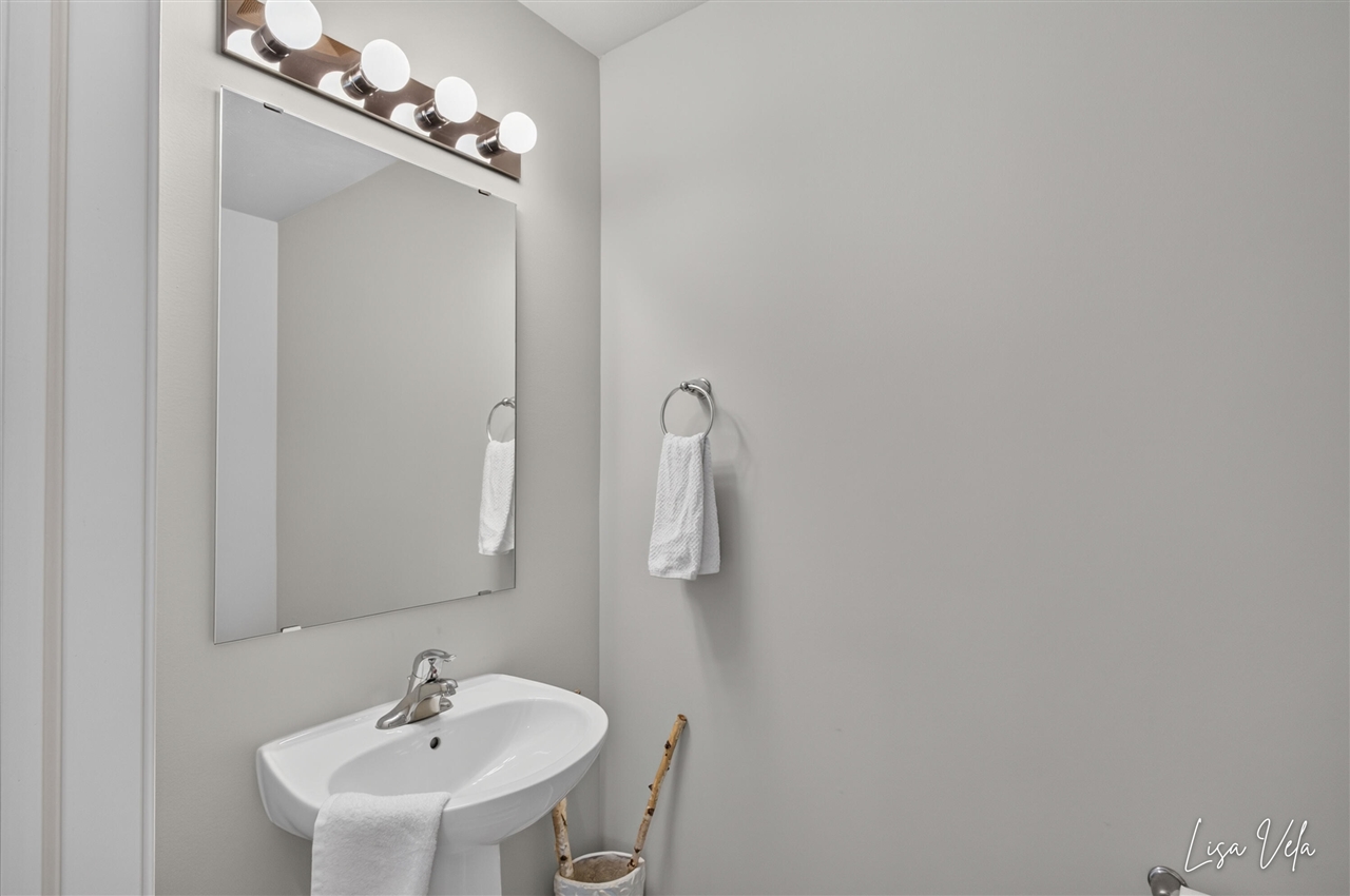 1309 Waterpoint Court Property Photo 16