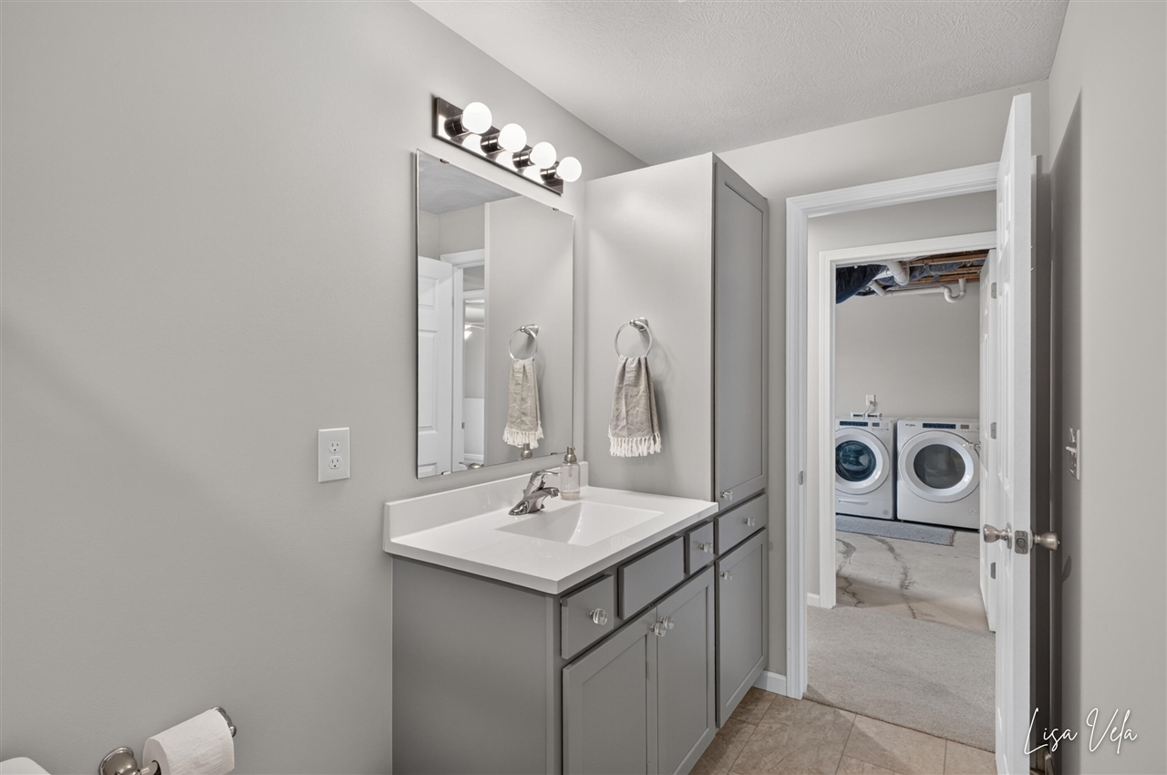 1309 Waterpoint Court Property Photo 31