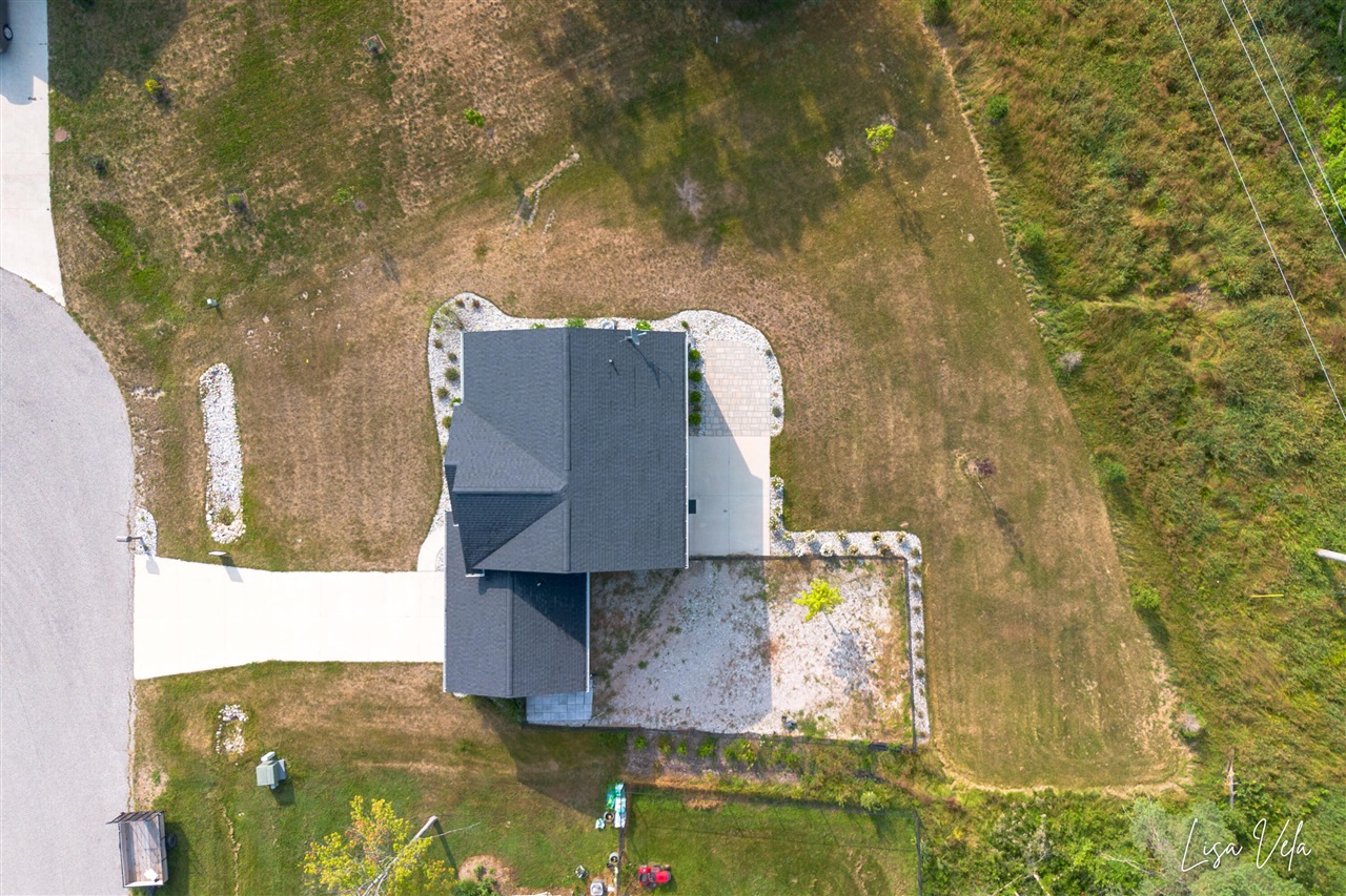 1309 Waterpoint Court Property Photo 48
