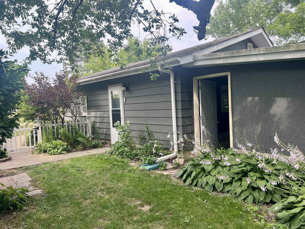 15747 Coral Road Property Photo 7