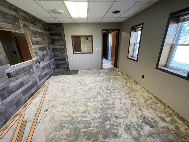 385 Airport Drive Property Photo 9