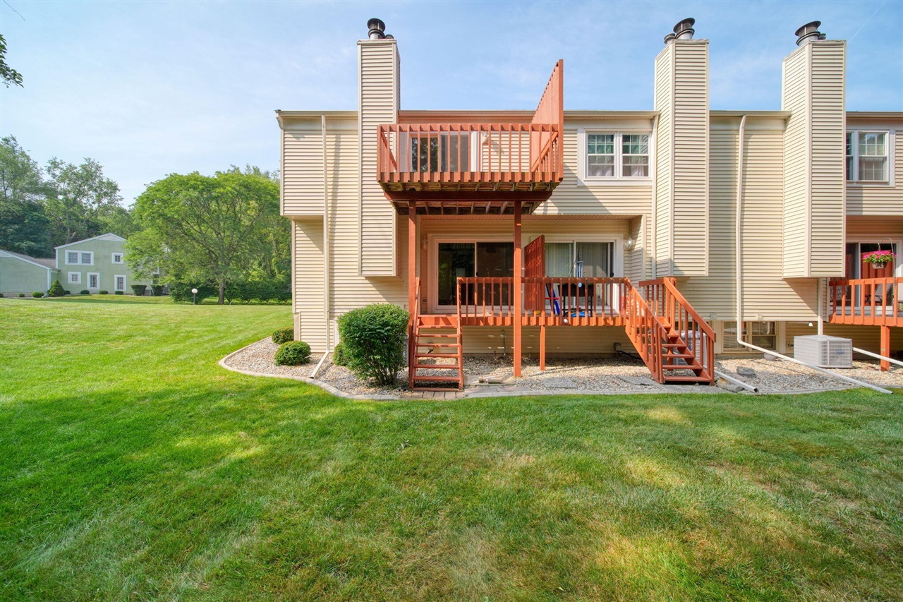 2760 Walden Woods Boulevard Property Photo 40