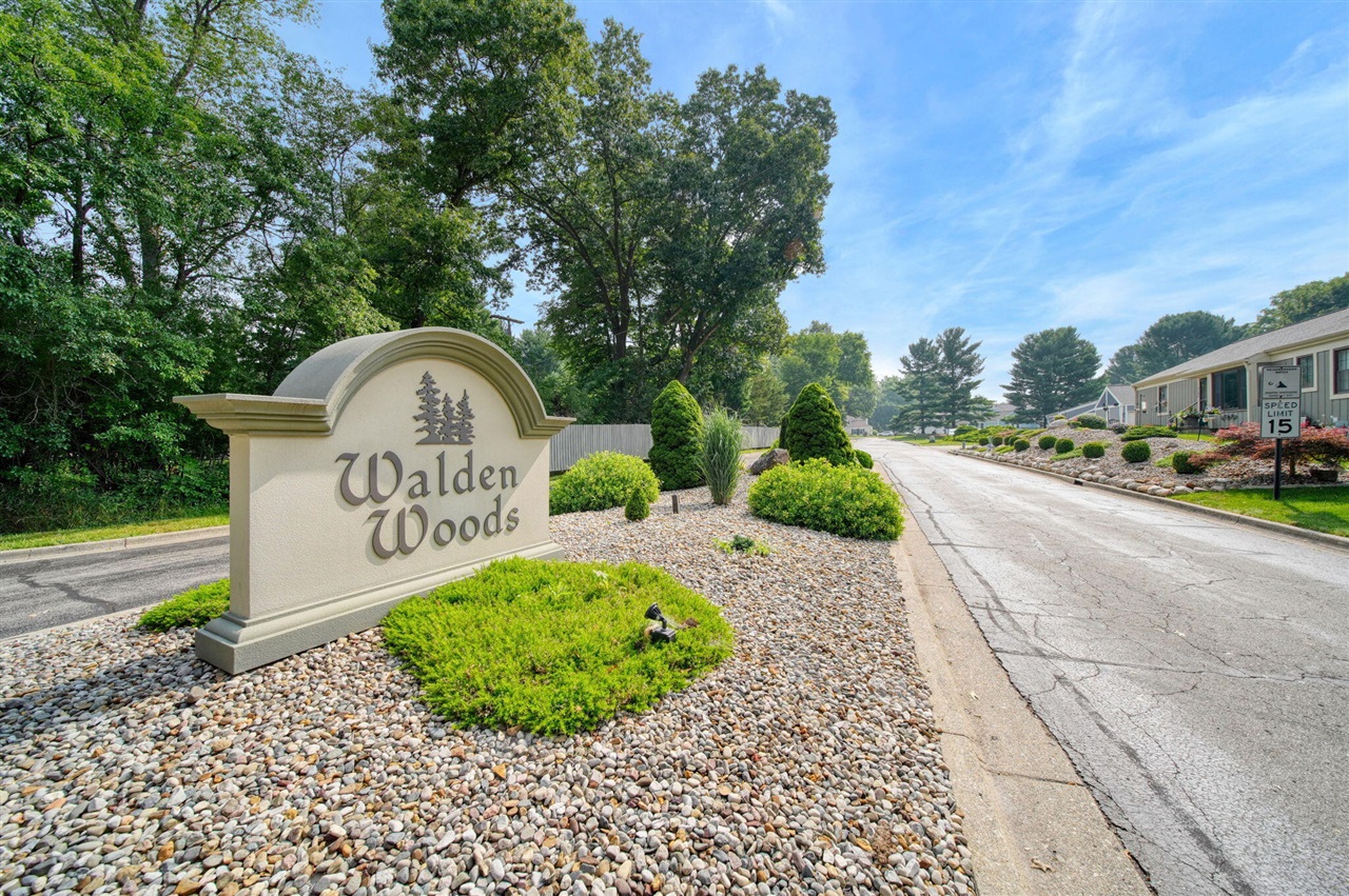 2760 Walden Woods Boulevard Property Photo 45