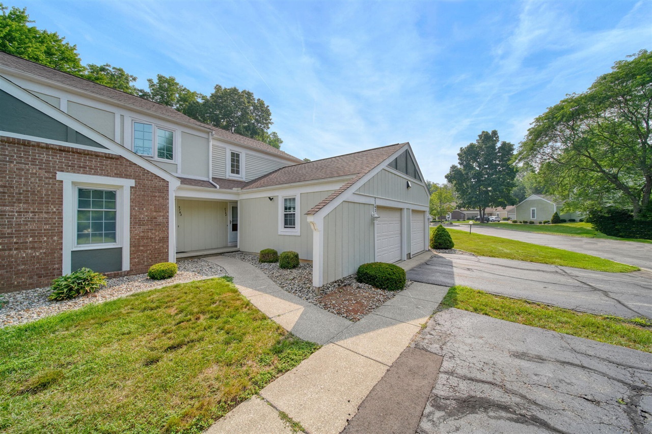 2760 Walden Woods Boulevard Property Photo 46