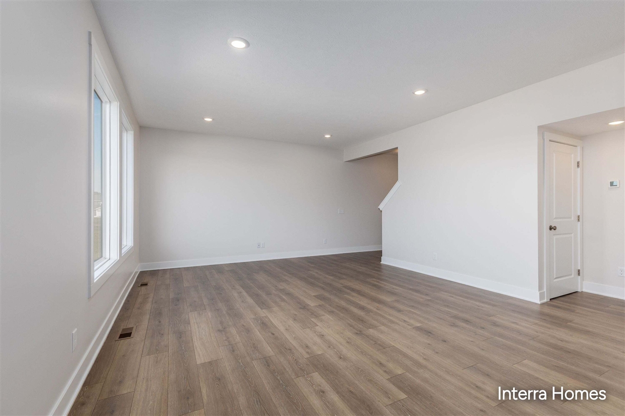 1890 Lowe Drive Property Photo 18