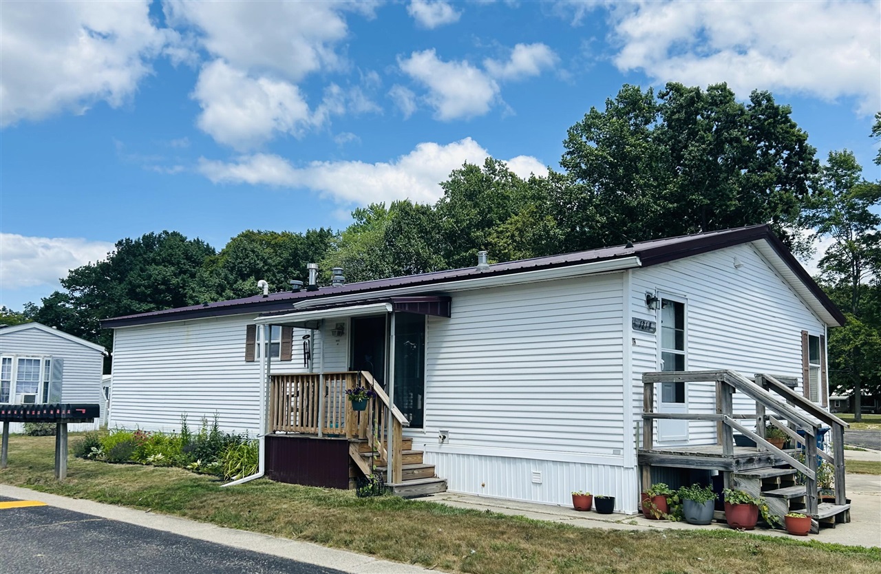 1219 Royal Drive Property Photo 4
