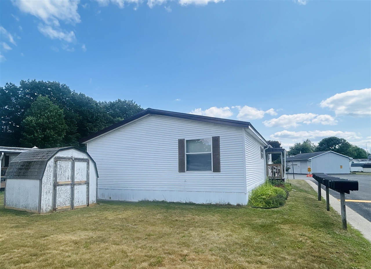 1219 Royal Drive Property Photo 5