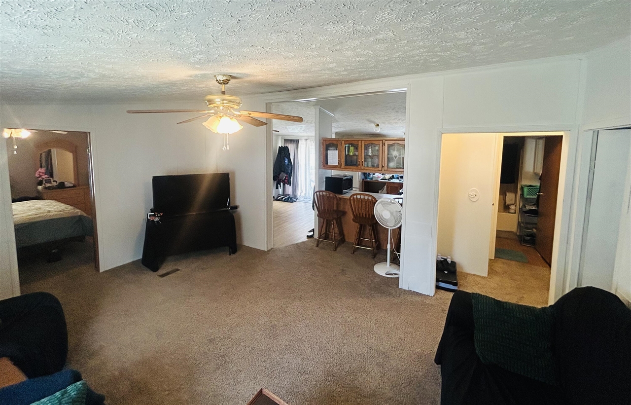 1219 Royal Drive Property Photo 8
