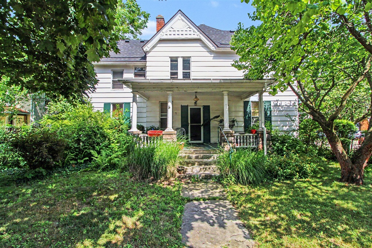 810 Pearl Street Property Photo 1