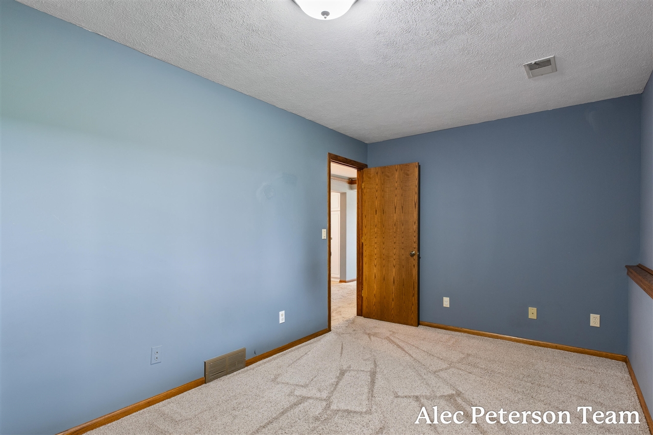 2807 8th Avenue Property Photo 83