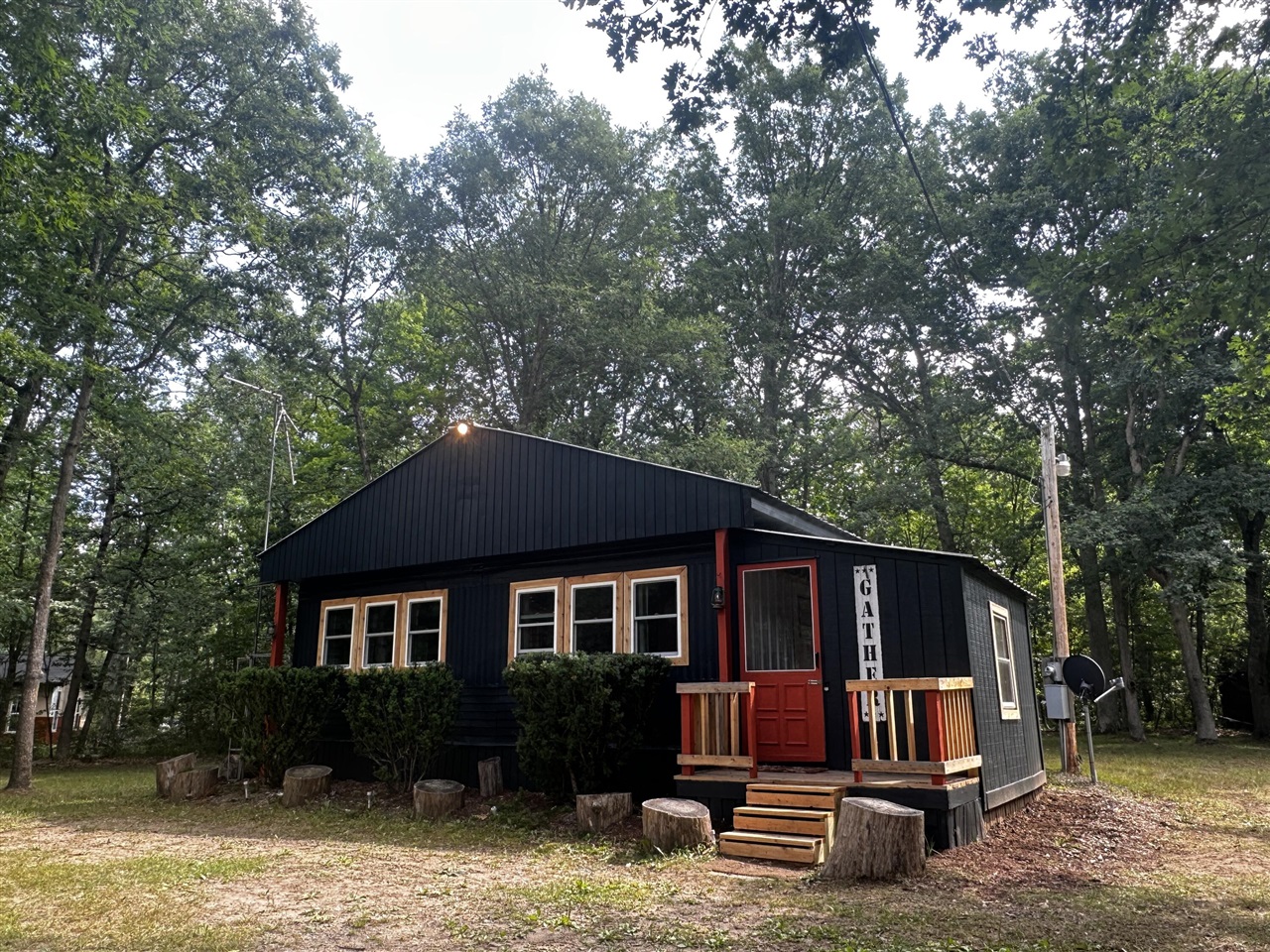 11384 N Irons Road Property Photo 1