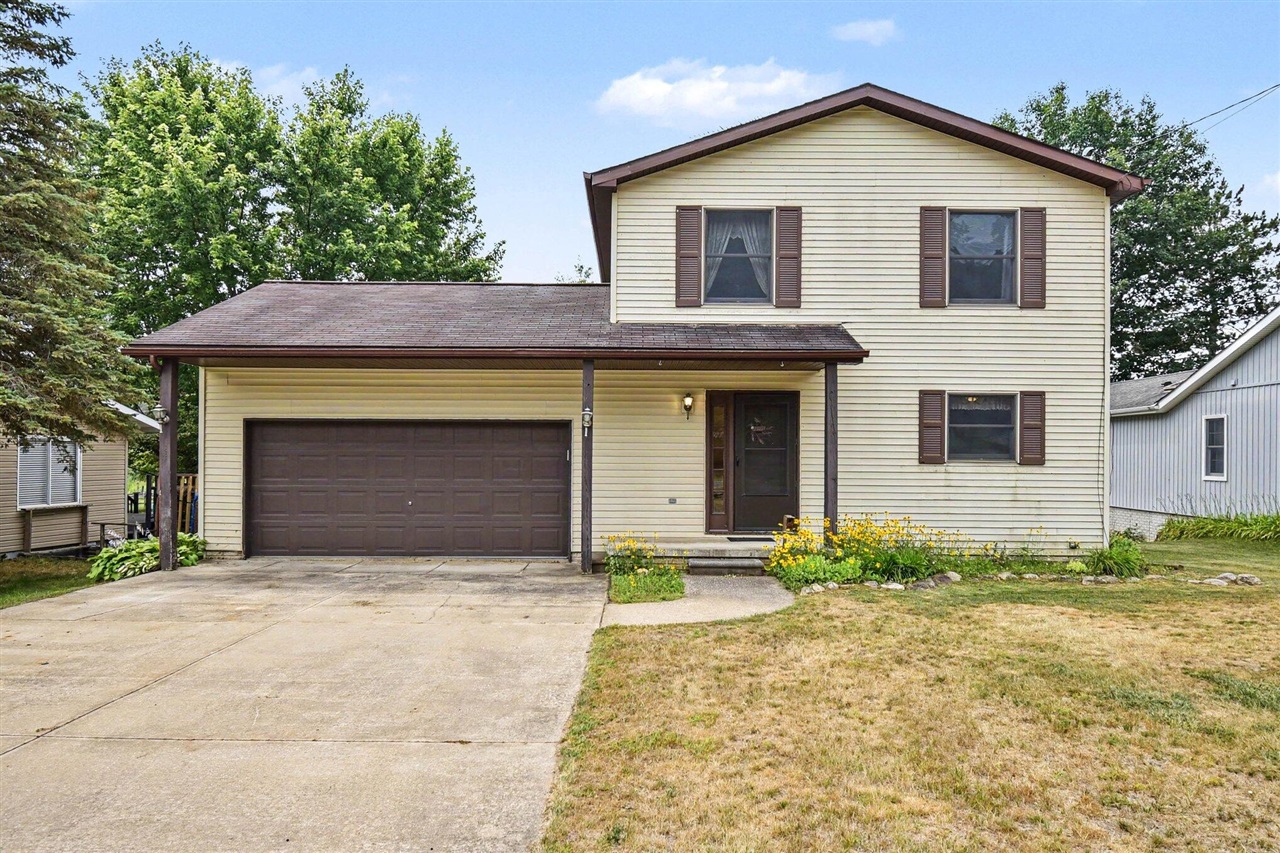 2675 W Lily Lake Road Property Photo 1