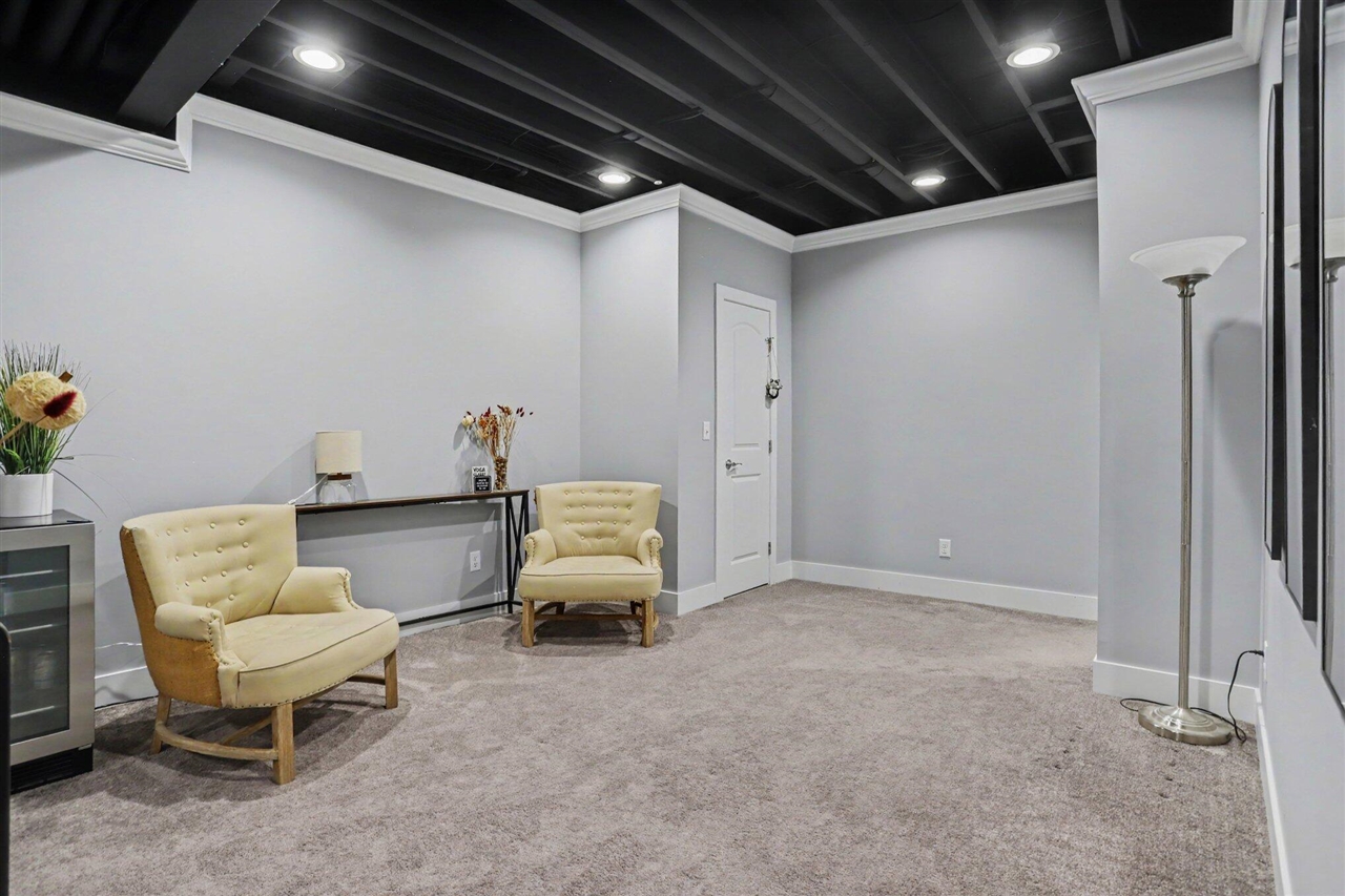 6155 Falabella Circle Property Photo 24
