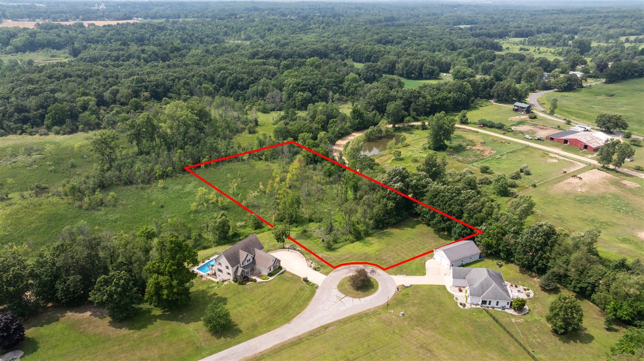 2728 Carric Court Property Photo 1