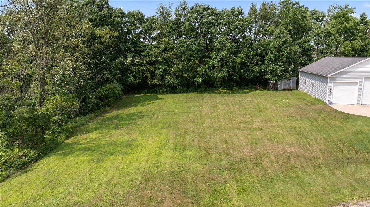 2728 Carric Court Property Photo 3