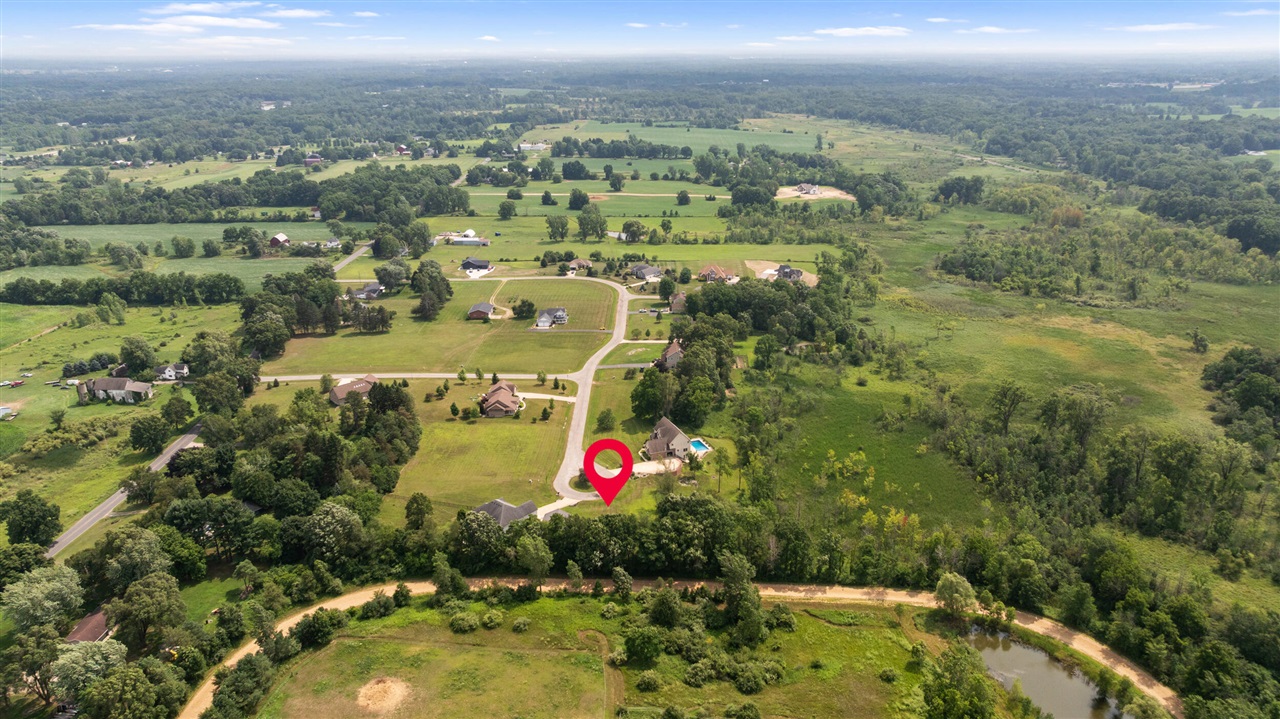 2728 Carric Court Property Photo 15