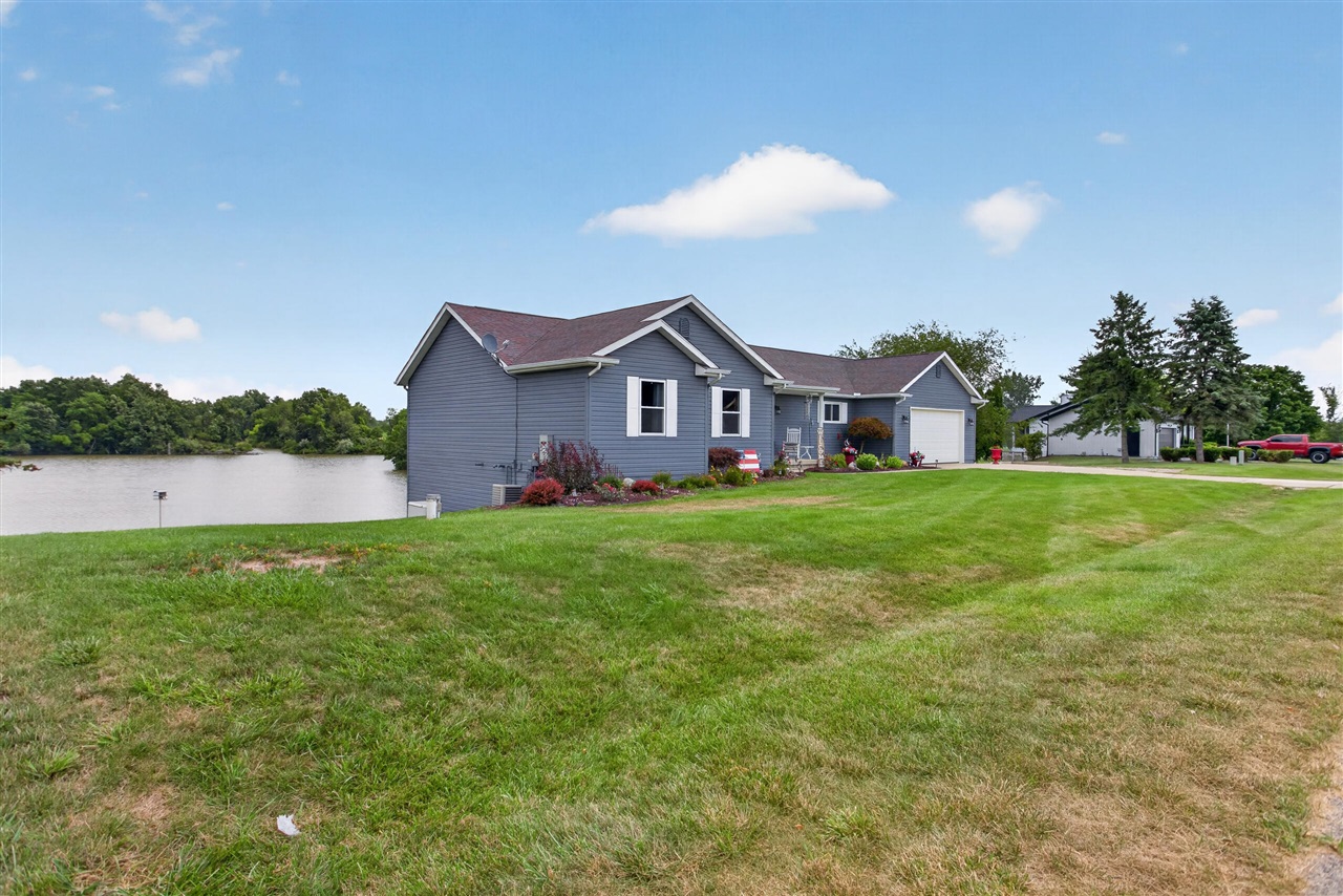 7070 Donegal Drive Property Photo 9