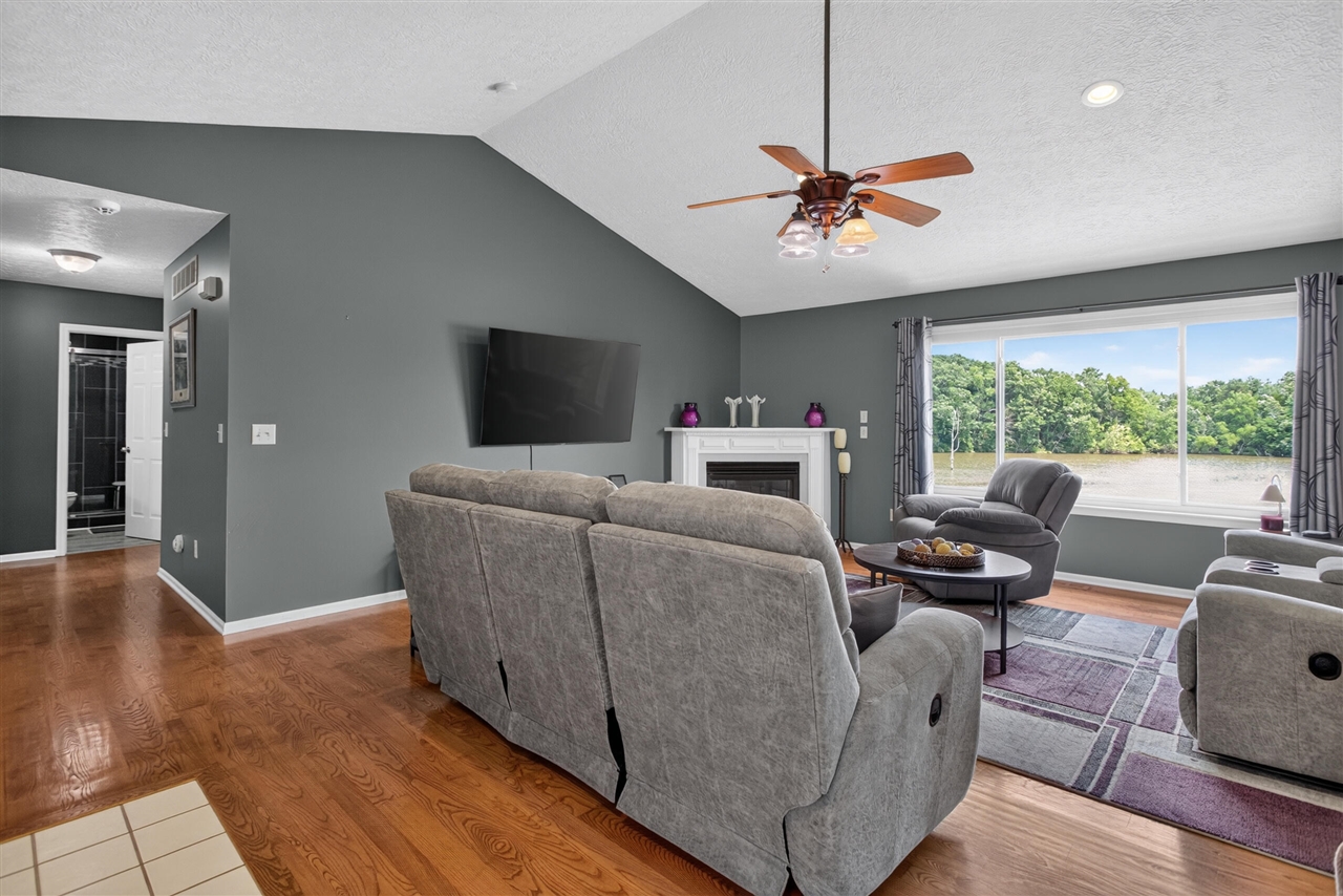 7070 Donegal Drive Property Photo 26