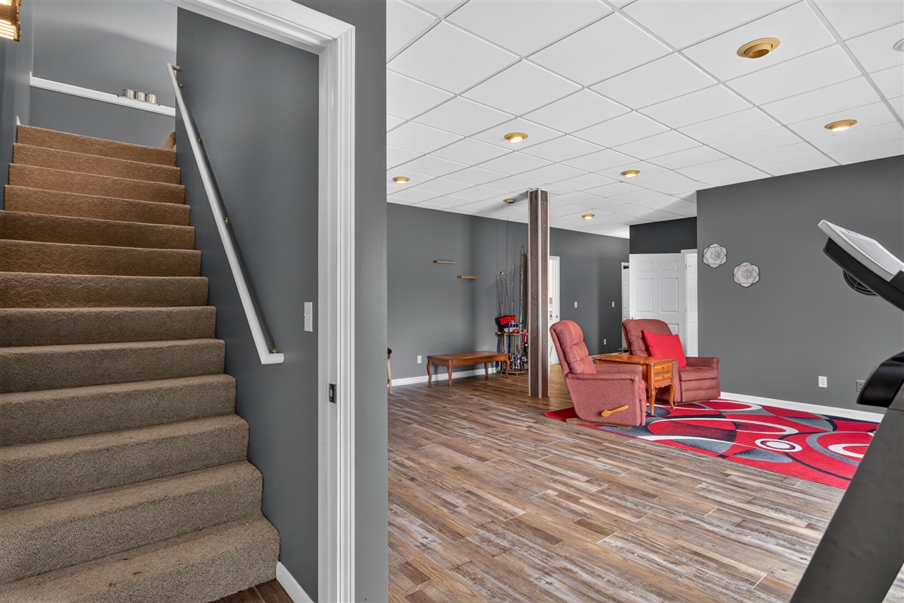 7070 Donegal Drive Property Photo 55